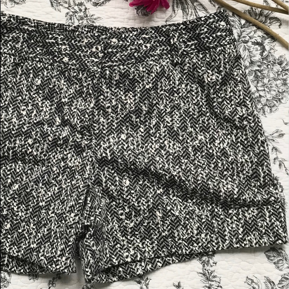 Express herringbone cuffed shorts